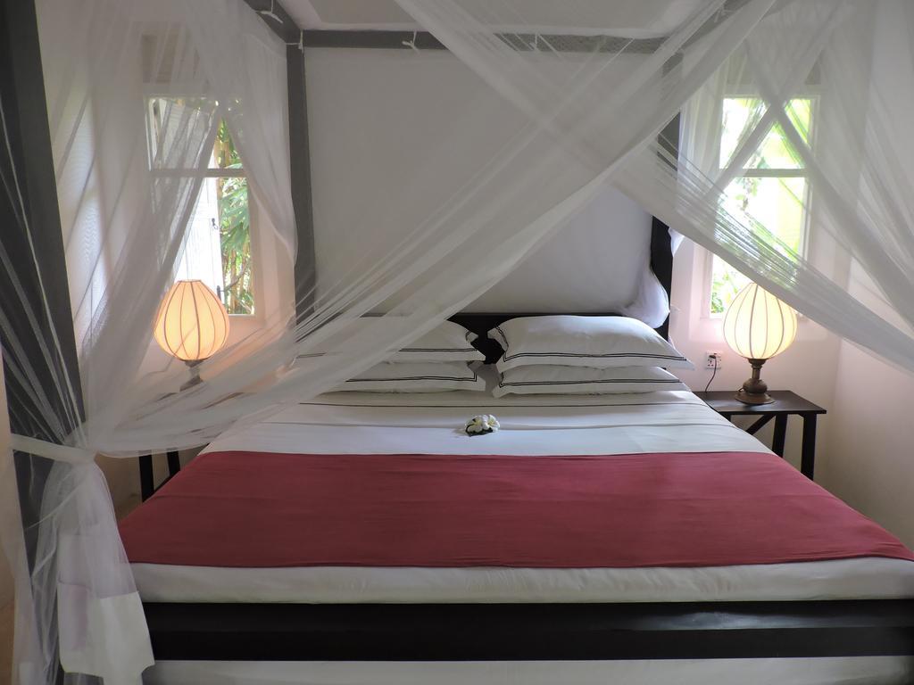 Duwa Villas Ahangama Rum bild